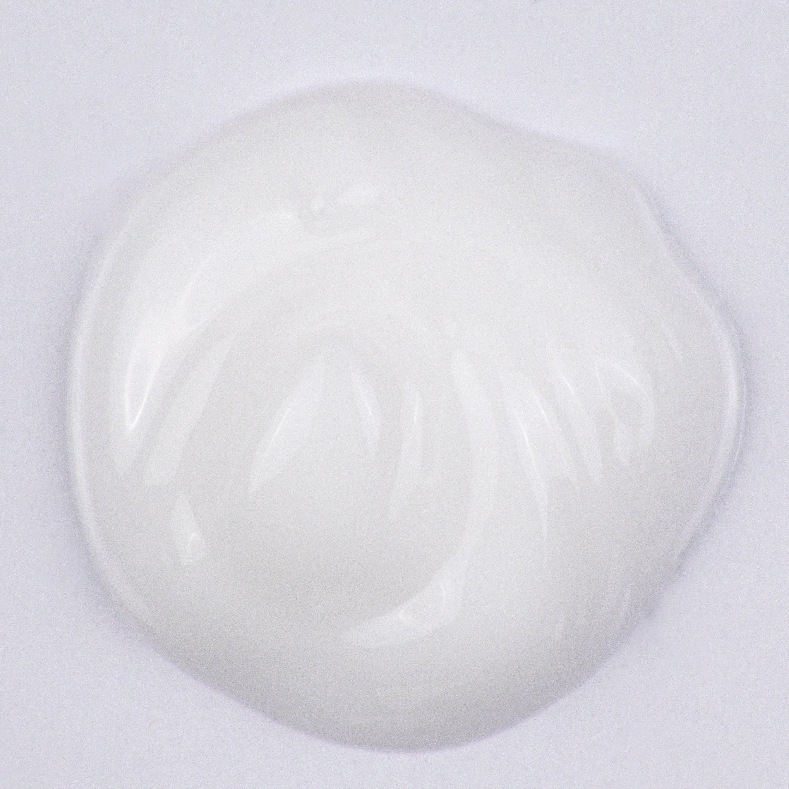 Textura de crema hidratante corporal, aftersun de Onna Tharapy.